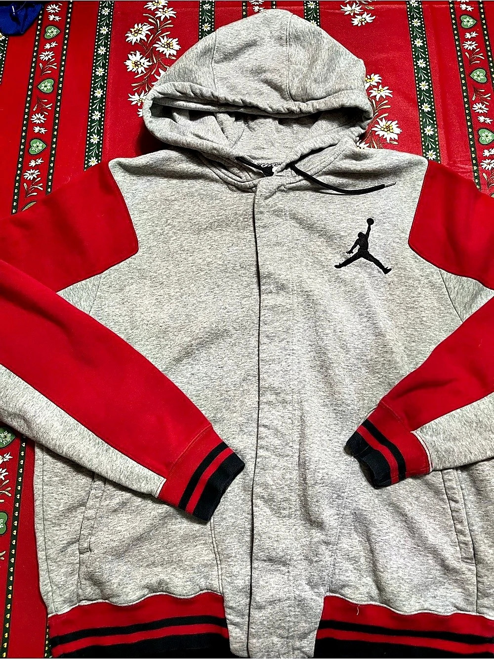 Jordan Varsity Ele Full-Zip Hoodie Gray & Red